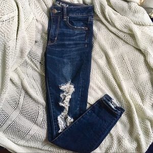 Hi Waist Ripped Jeggings